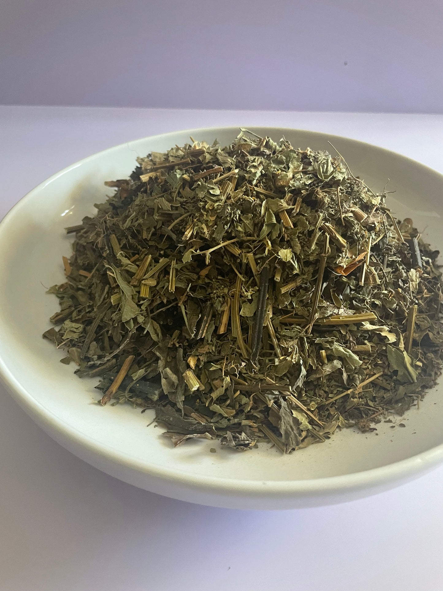 Spanish Needle/ Chamomile